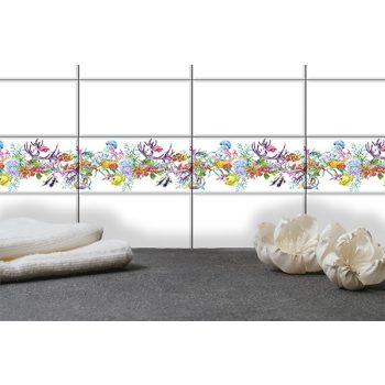 Coral patterned border tile