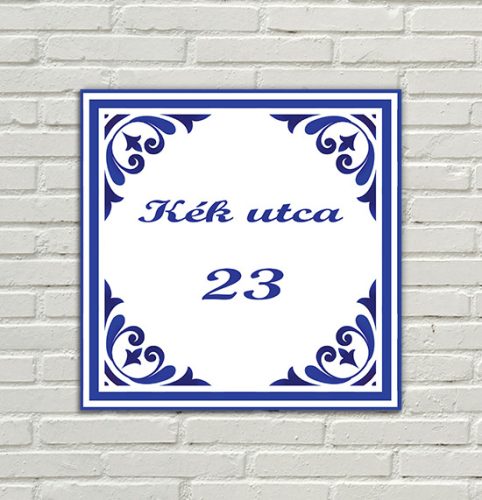 Delfti kék mintás kerámia házszámtábla