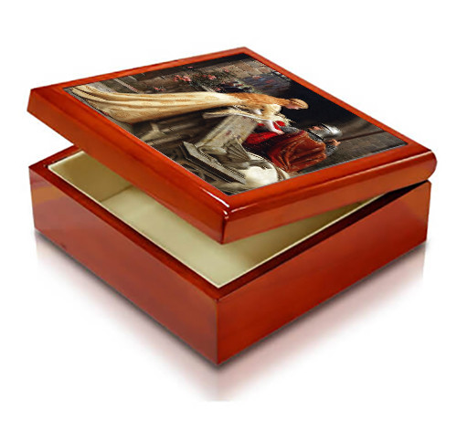 Wooden box with a romantic scene
